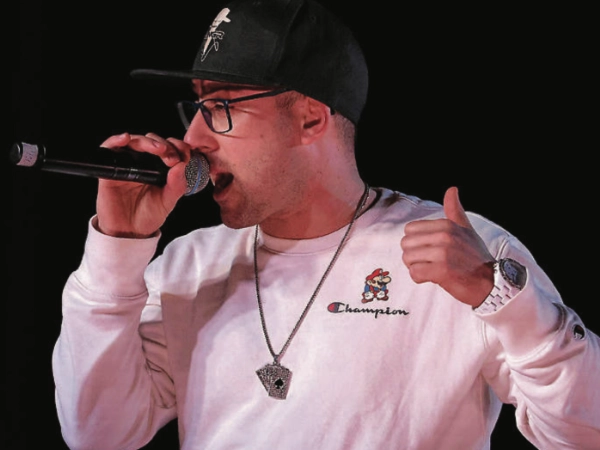 Foto vom Rapper Angr aus Esslingen am Neckar